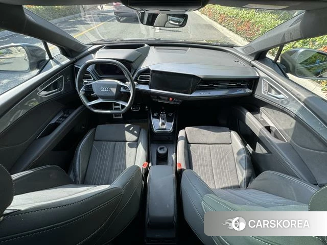 Audi Q5 e-tron id 4314220 из Китая 11