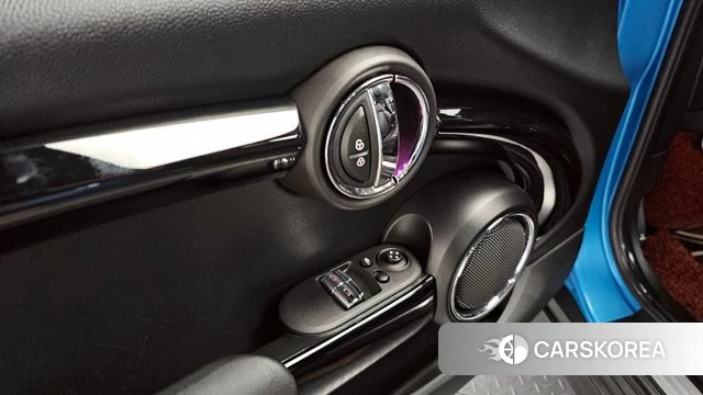 Mini Cooper S id 4430407 из Кореи 11