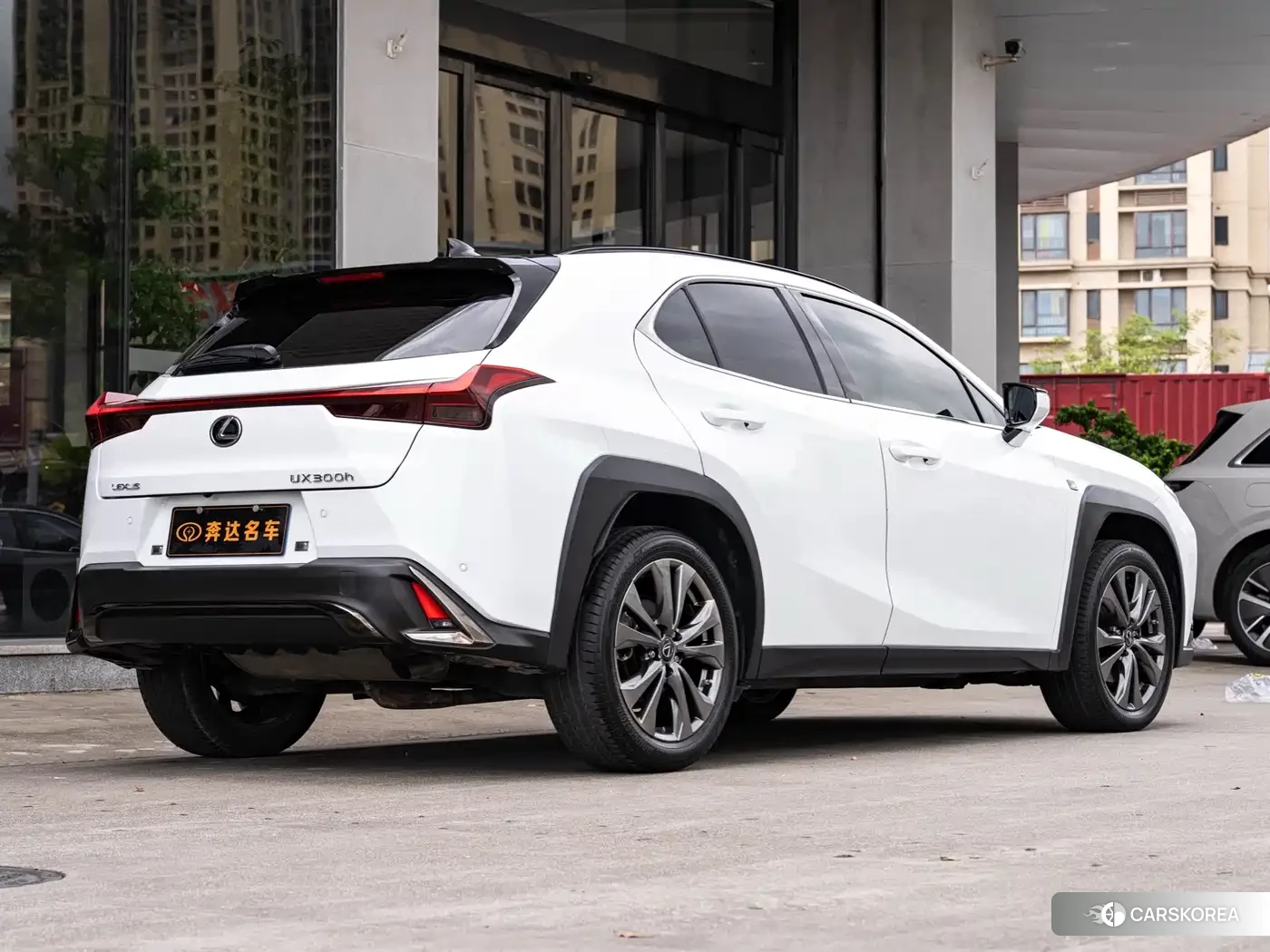 Lexus UX id 4546120 из Китая 11