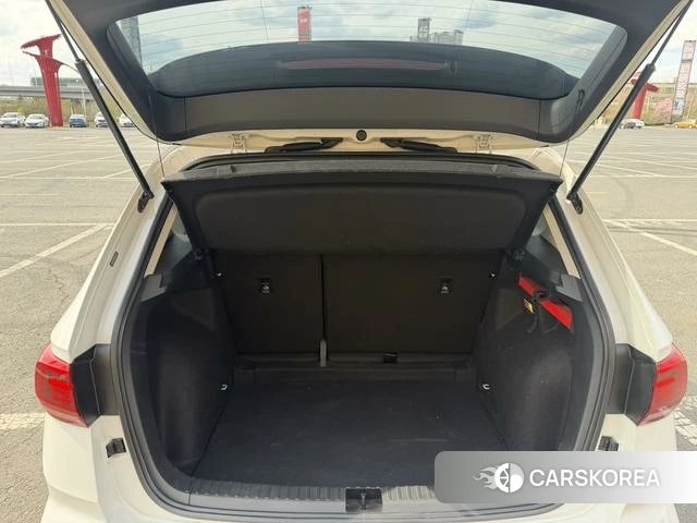 Volkswagen Tuyue id 4278543 из Китая 11