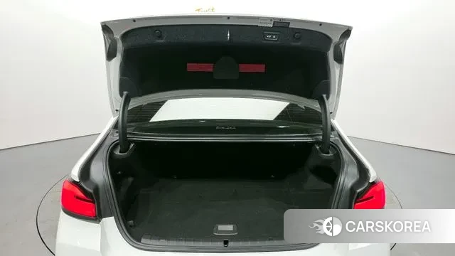 BMW 5 Series (G30) id 3459063 из Кореи 11