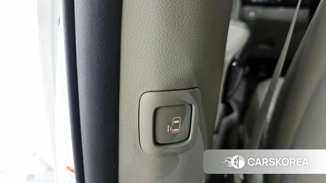 Kia The New Carnival id 4310913 из Кореи 11