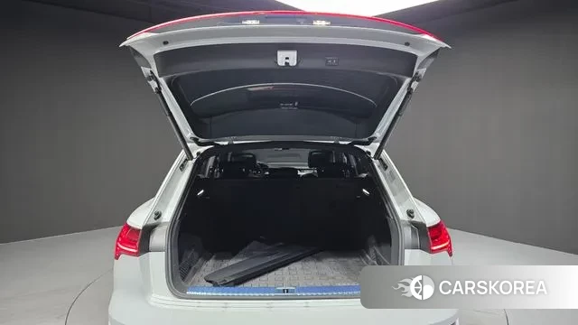 Audi e-Tron id 3577027 из Кореи 11