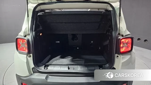 Jeep Renegade id 3534148 из Кореи 11