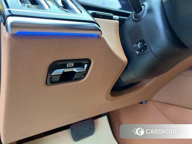 Mercedes-Benz S-class id 4368312 из Китая 11