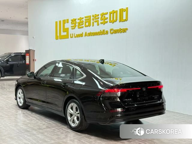 Honda Accord id 4353724 из Китая 11