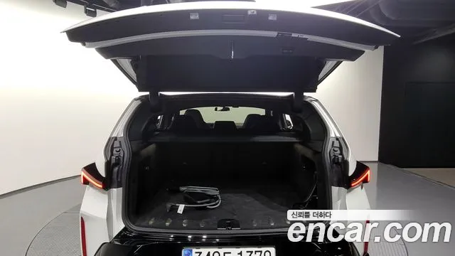 BMW XM (G09) id 2837079 из Кореи 11