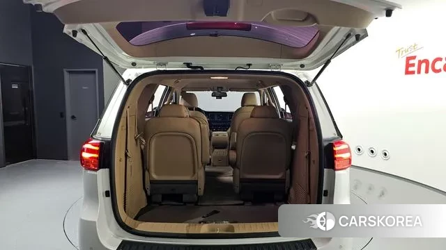 Kia The New Carnival id 3626533 из Кореи 11