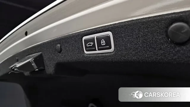 Hyundai Grandeur Hybrid (GN7) id 2930243 из Кореи 11