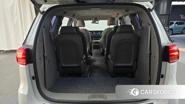 Kia The New Carnival id 3942653 из Кореи 11