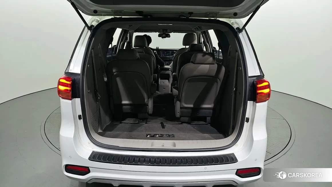 Kia The New Carnival id 2161231 из Кореи 11