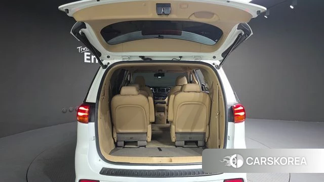 Kia The New Carnival id 4737147 из Кореи 11