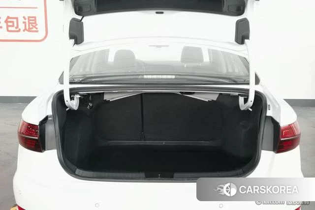 Volkswagen Sagitar id 4273239 из Китая 11