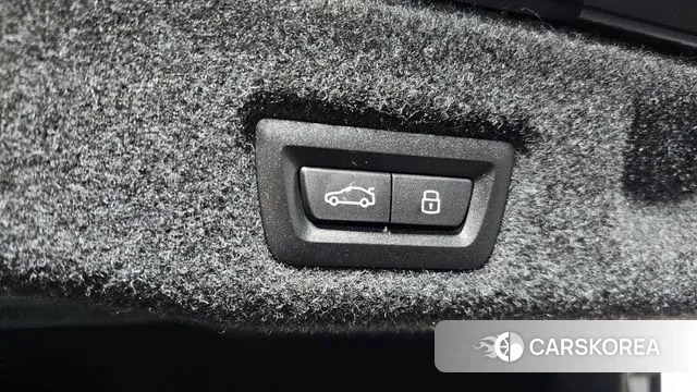 BMW 5 Series (G60) id 3436775 из Кореи 11