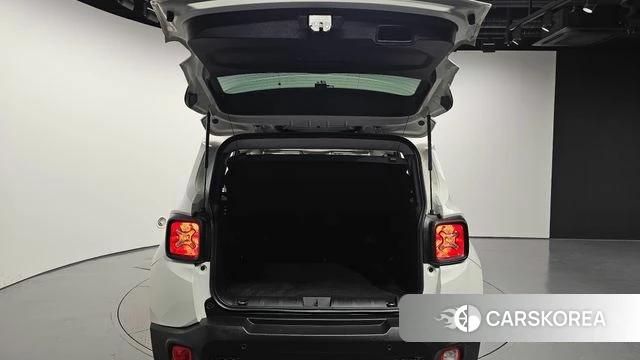 Jeep Renegade id 4880663 из Кореи 11