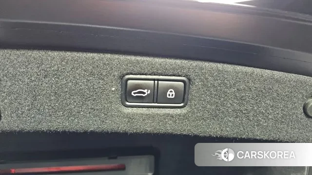 Genesis G90 id 3226072 из Кореи 11