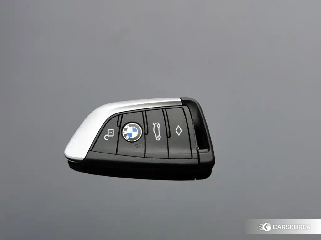 BMW iX3 id 4680461 из Китая 11