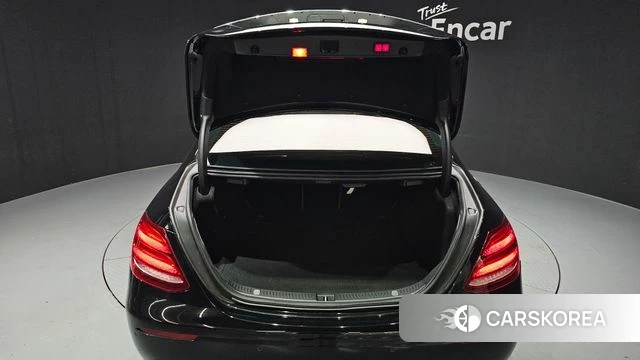 Mercedes-Benz E-Class W213 id 4633318 из Кореи 11