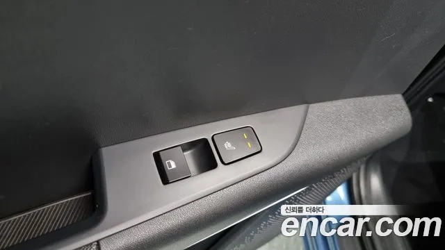 Kia Di Ol Nu Niro id 2948137 из Кореи 11