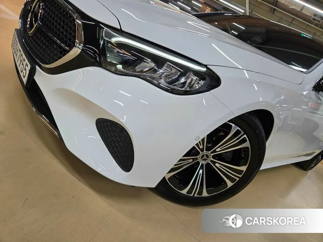 Mercedes-Benz E-Class W214 id 4279601 из Кореи 11