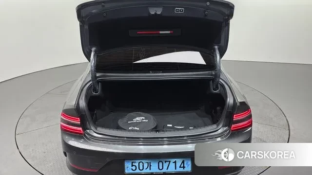 Genesis Electrified G80 (RG3) id 3726304 из Кореи 11