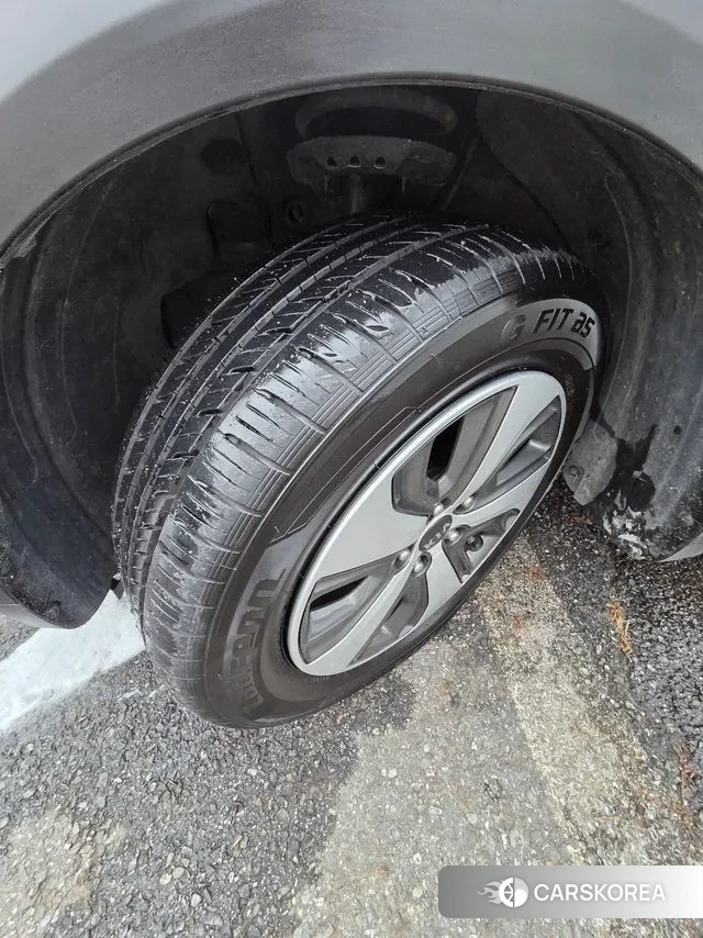 Kia Niro id 3455030 из Кореи 11