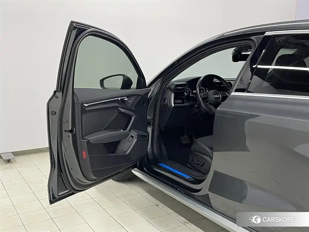 Audi A3 id 4547245 из Китая 11