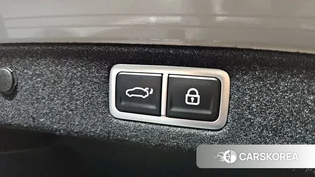 Hyundai Grandeur (GN7) id 3348147 из Кореи 11