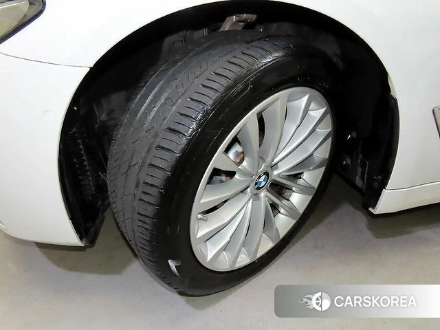 BMW 5 Series (G30) id 4793989 из Кореи 11