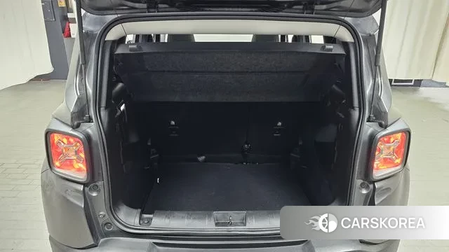 Jeep Renegade id 3660310 из Кореи 11