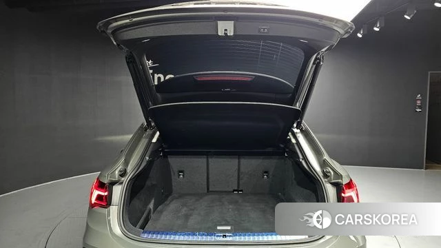 Audi Q3 (F3) id 4573521 из Кореи 11