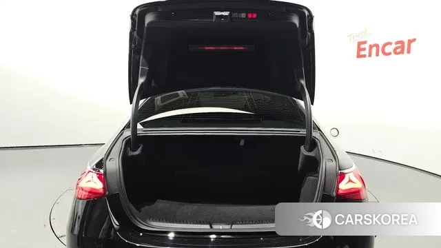 Mercedes-Benz E-Class W214 id 2857678 из Кореи 11