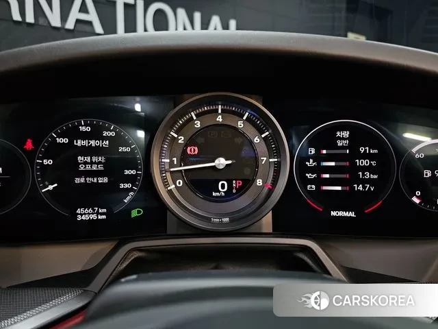 Porsche 911(992) id 3672221 из Кореи 11