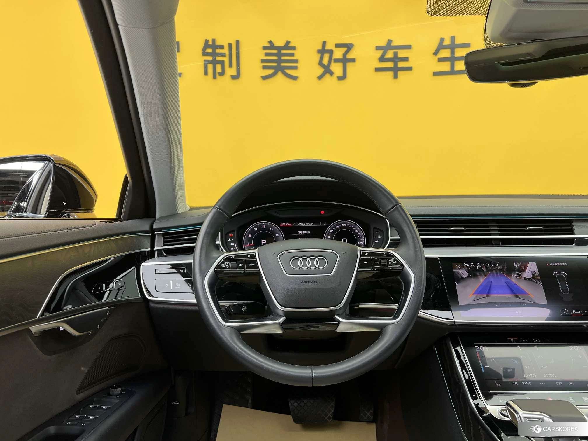 Audi A8 id 4461534 из Китая 11
