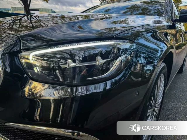 Mercedes-Benz E-class id 4256322 из Китая 11
