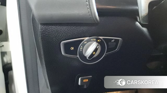 Mercedes-Benz EQC N293 id 3911088 из Кореи 11