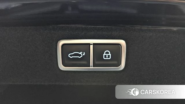 Hyundai Grandeur Hybrid (GN7) id 4720056 из Кореи 11