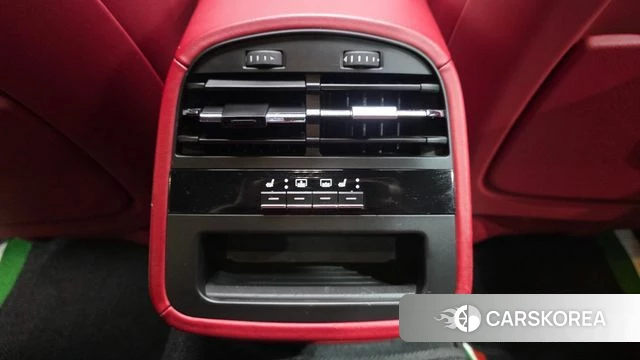 Maserati Quattroporte id 4625833 из Кореи 11