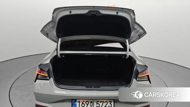Hyundai Avante Hybrid (CN7) id 3884306 из Кореи 11
