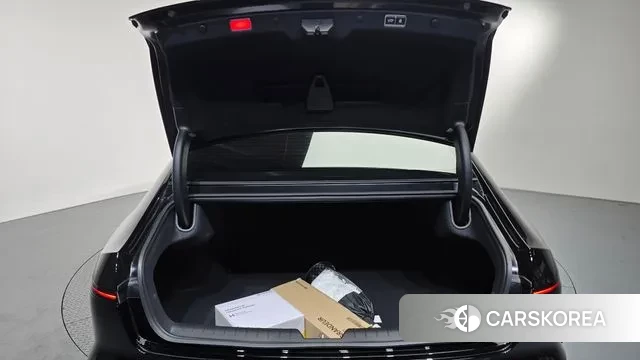 Hyundai Grandeur (GN7) id 3371723 из Кореи 11