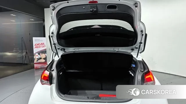 Hyundai Veloster (JS) id 3625970 из Кореи 11