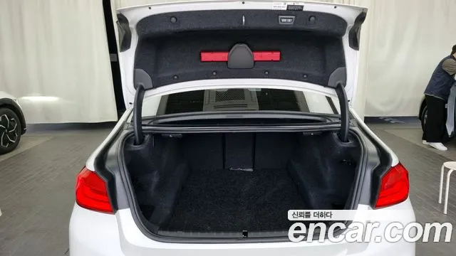 BMW 5 Series (G30) id 2701784 из Кореи 11