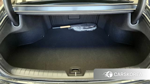 Hyundai Grandeur (GN7) id 4201130 из Кореи 11