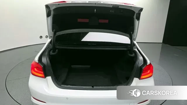 BMW 5 Series (G30) id 3464981 из Кореи 11