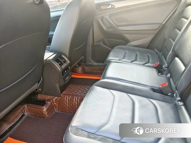 Volkswagen Tiguan L id 4239059 из Китая 11