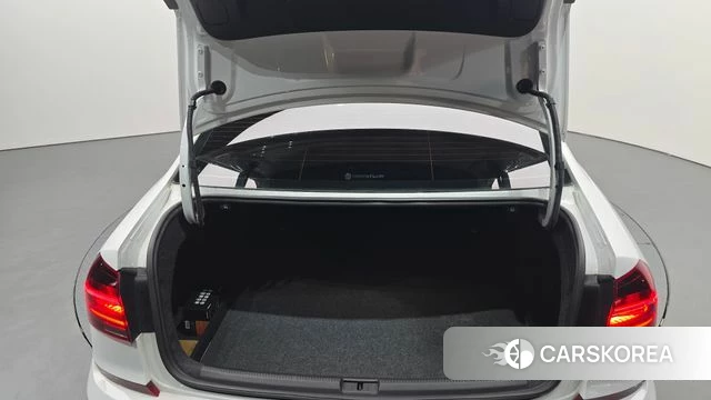 Volkswagen The New Passat id 4620479 из Кореи 11