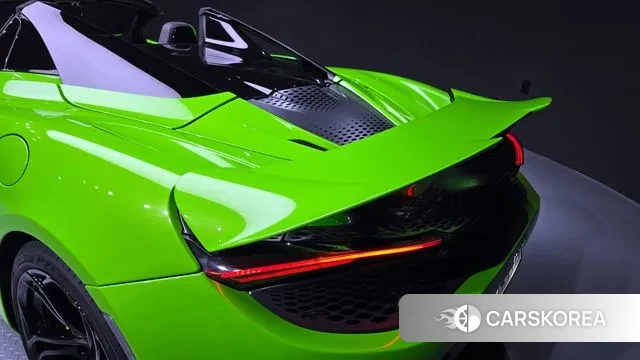 McLaren 750S id 2978876 из Кореи 11