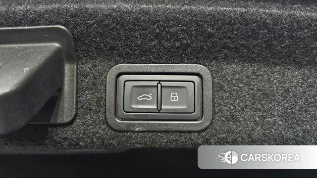 Audi A6 (C8) id 3525660 из Кореи 11