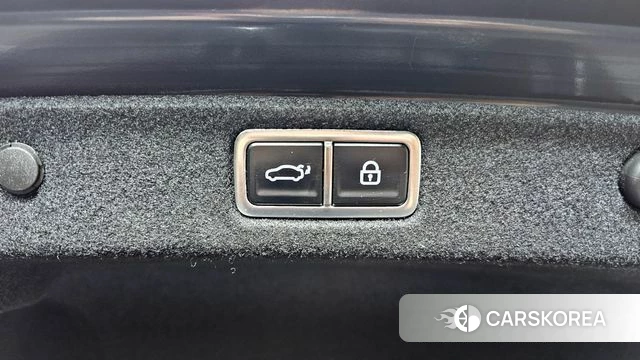 Hyundai Grandeur Hybrid (GN7) id 4408309 из Кореи 11