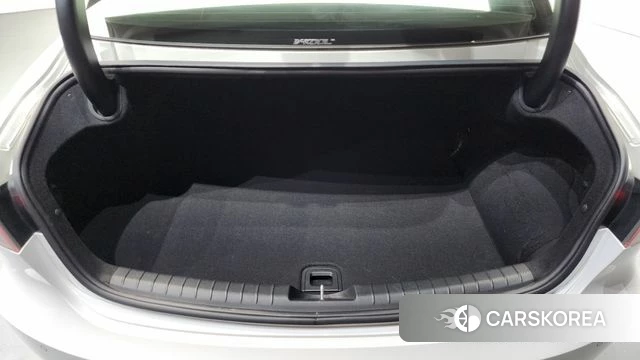 Hyundai The New Grandeur IG Hybrid id 4196300 из Кореи 11